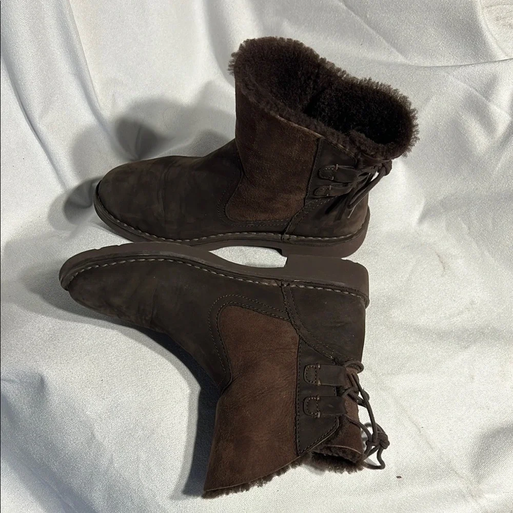 UGG Brown‎ Leather Suede Shearling Back Tie Mid Calf Boots Womens 7 1005430